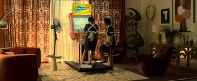 Salón/ Comedor de la casa de Emilia Perez en Ciudad de México