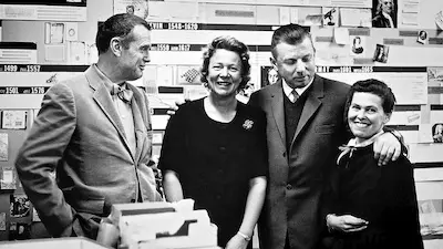 Charles y Ray Eames junto con Willi y Erika Fehlbaum