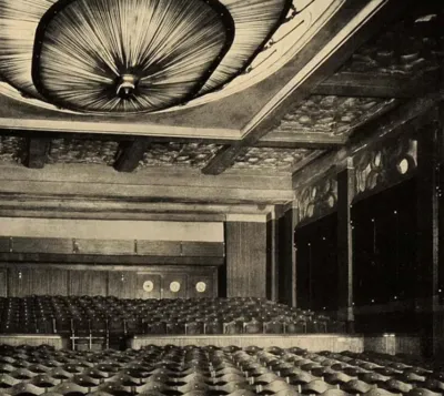 Interior del Teatro de Henry van de Velde