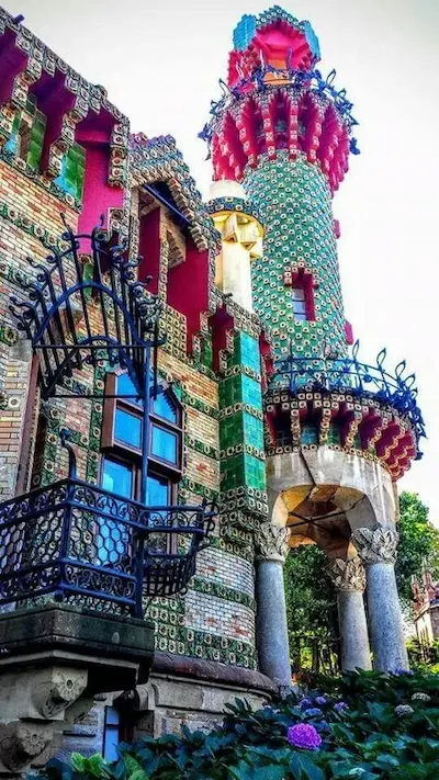 Detalle del forjado (el Capricho)